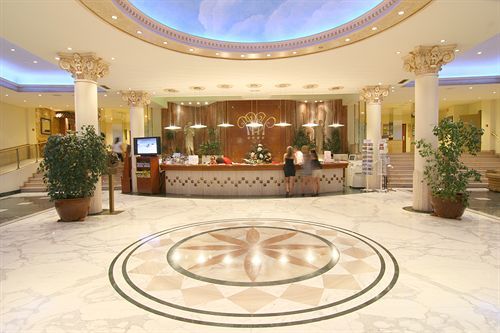 صورة الفندق 8