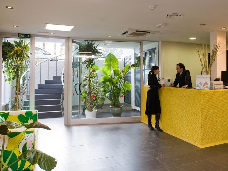 Hotel Photo 12