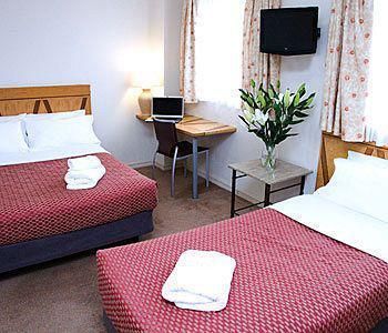 Hotel Photo 1