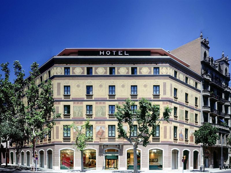 Hotel Photo 1
