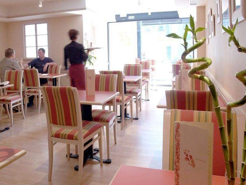 Hotel Photo 11