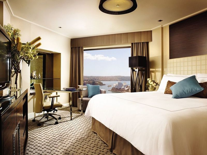 Four Seasons Hotel Sydney