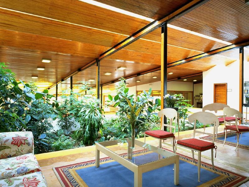 Hotel Photo 8