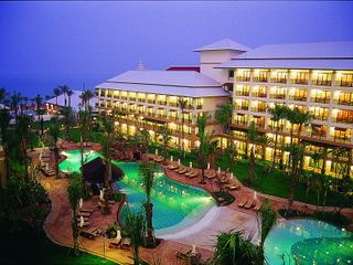 Фото отеля Ravindra Beach Resort & Spa - SHA Extra Plus