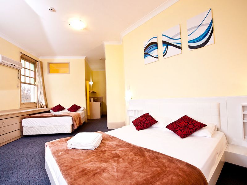 Hotel Photo 1