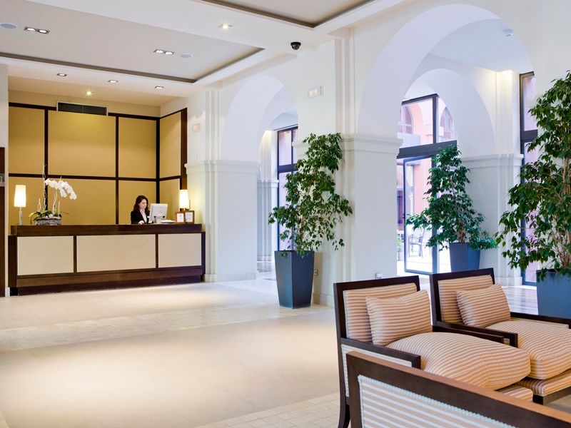 Hotel Photo 15