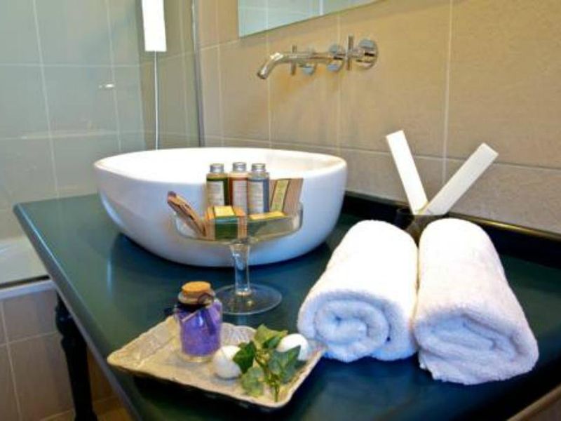 Hotel Photo 12