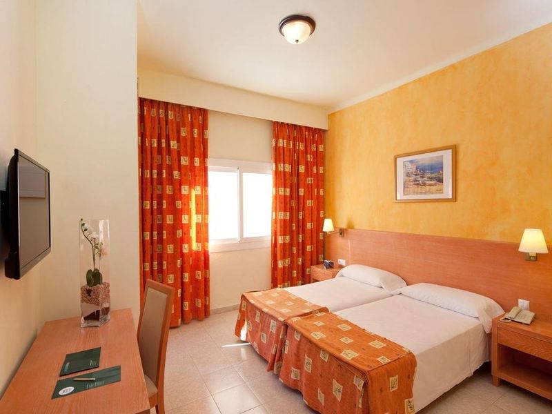 Hotel Photo 3
