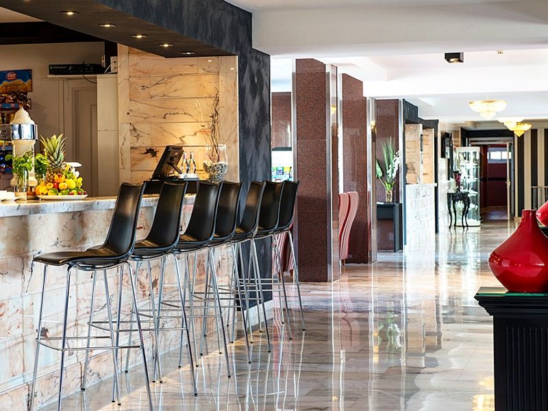 Hotel Photo 7