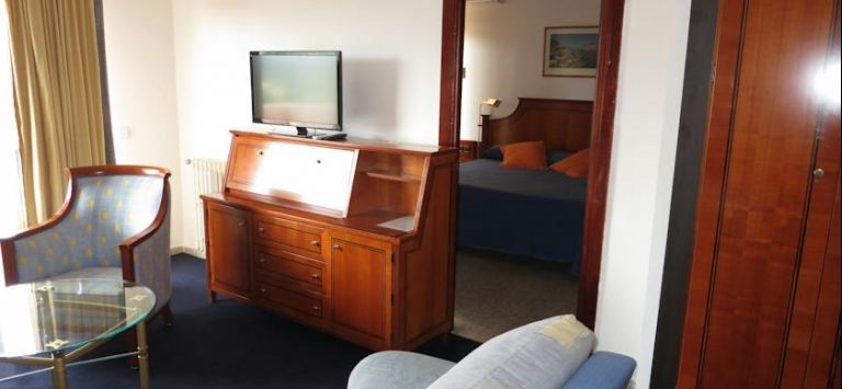 Hotel Photo 4