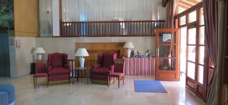 Hotel Photo 8
