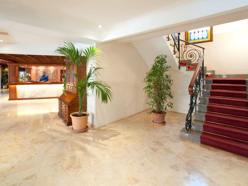 Hotel Photo 14
