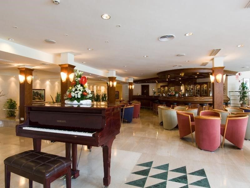 Hotel Photo 16