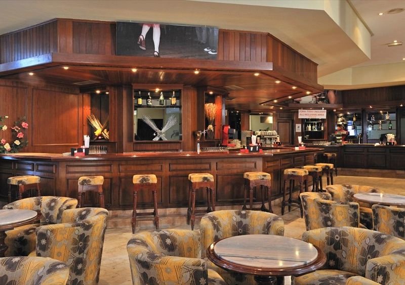 Hotel Photo 8