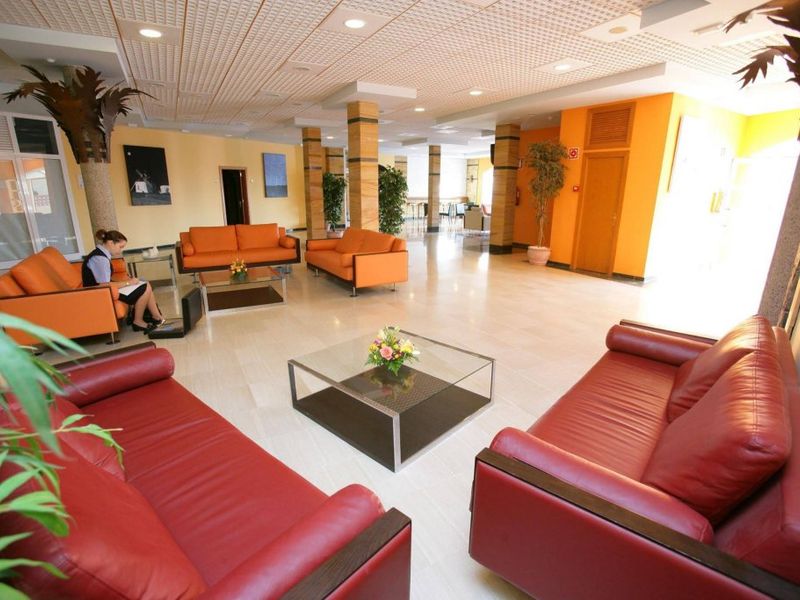 Hotel Photo 8