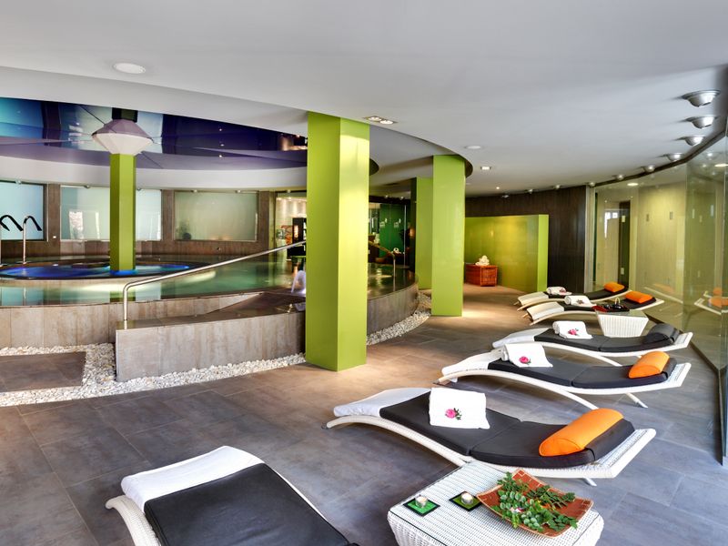 Hotel Photo 12