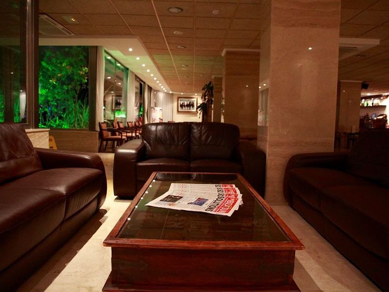 Hotel Photo 7