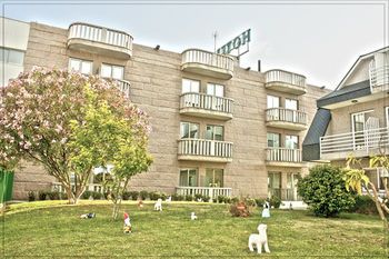 Hotel Photo 1
