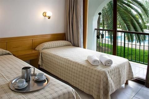 Ebano Hotel Apartments & Spa