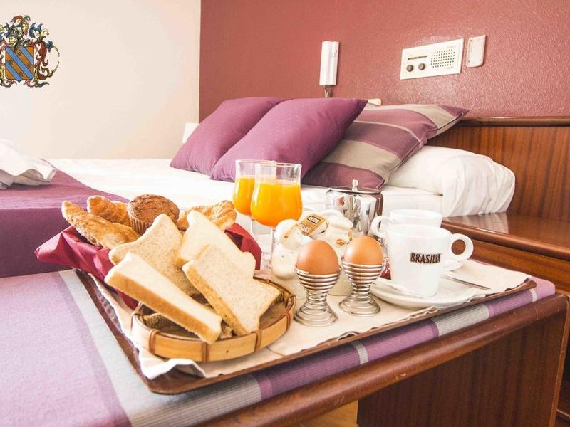 Hotel Photo 8
