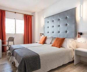 Apartamentos Oasis Sa Tanca Cala Llonga Spain