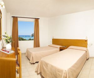 Apartamentos Cala LLonga Playa Cala Llonga Spain