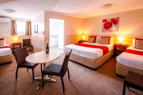 Hotel Photo 12