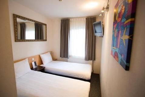 Hotel Photo 3