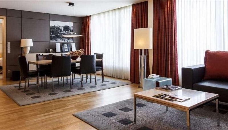 Hotel Photo 5