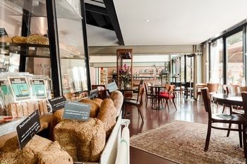 Hotel Photo 13
