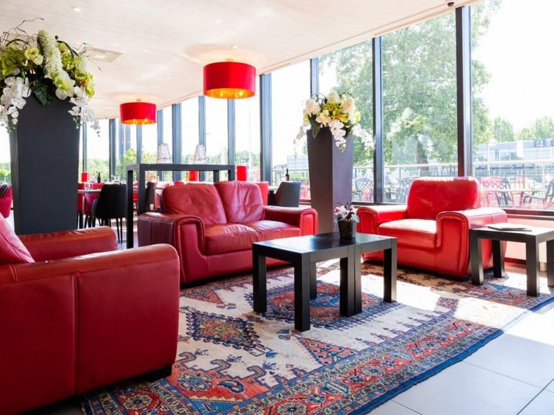 Hotel Photo 8
