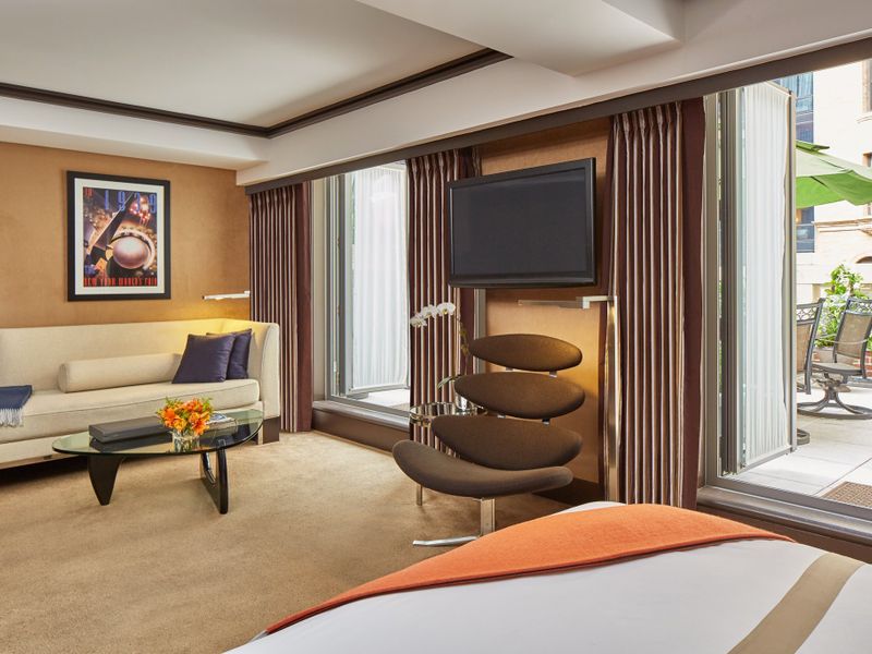 Hotel Photo 1
