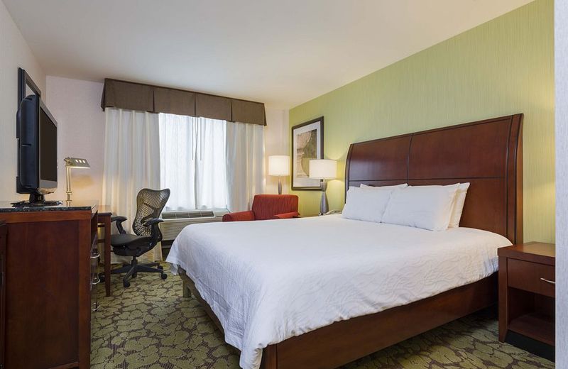 Hilton Garden Inn Queens/JFK