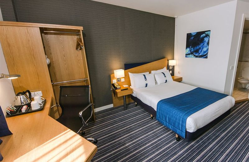 Holiday Inn Express Royal Docks, an IHG Hotel