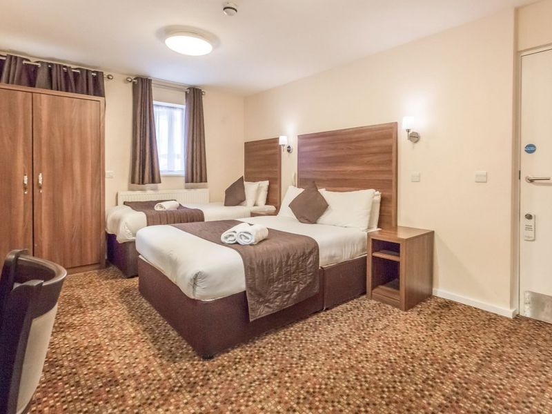 Hotel Photo 2