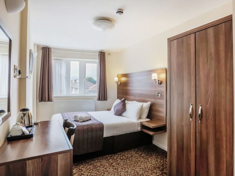 Hotel Photo 3