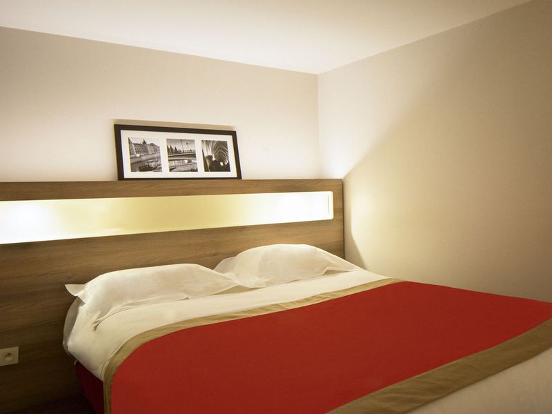 Hotel Photo 1