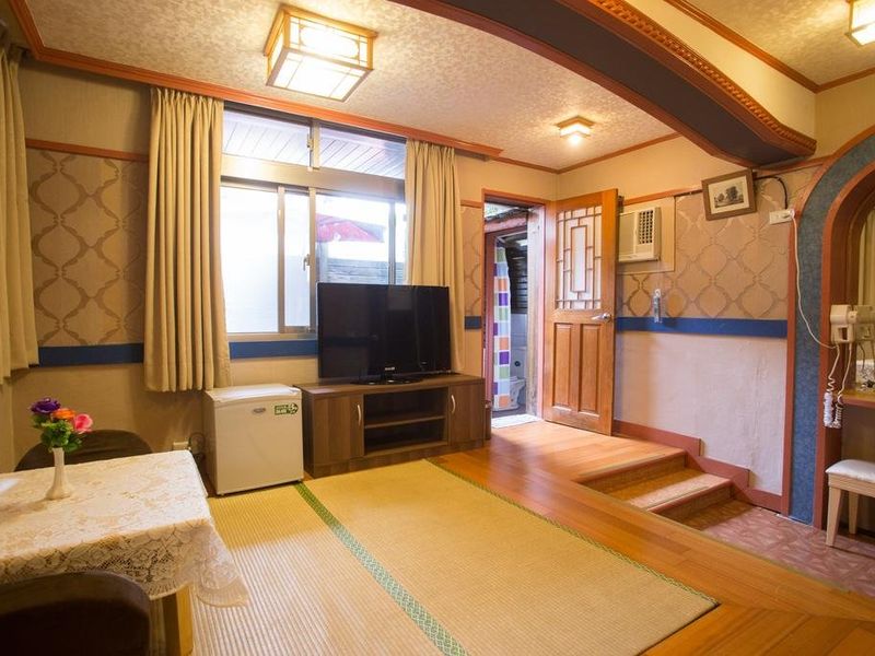 Hotel Photo 9