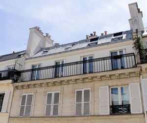 Hotel Trinité Haussmann Paris France