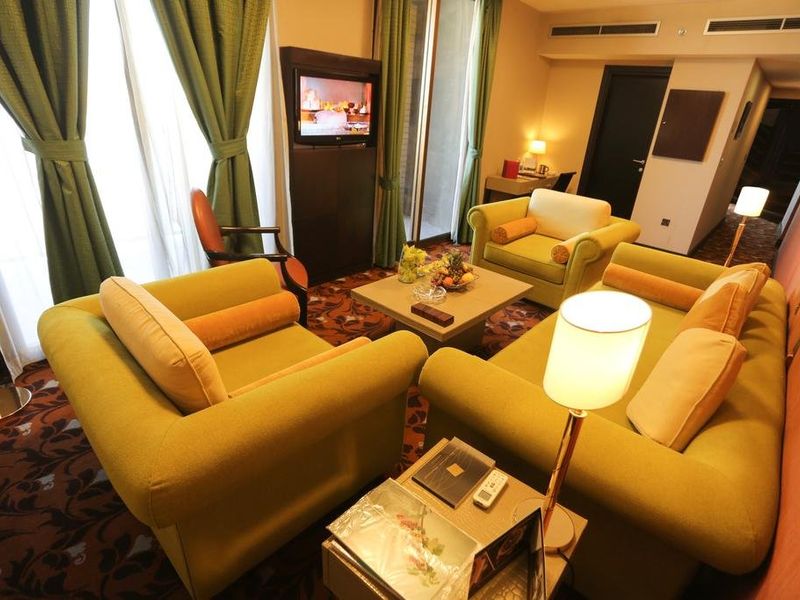 Hotel Photo 4