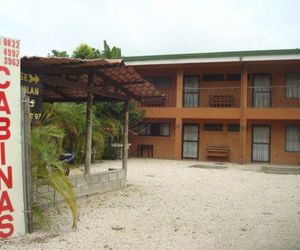 Y CABINA LOS SUEÑOS Playa Samara Costa Rica
