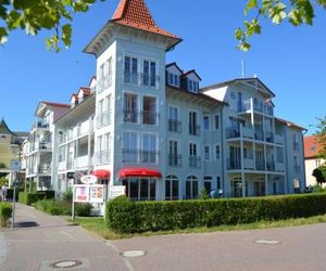 Ferienappartement Residenz Waldkrone Kuehlungsborn Germany
