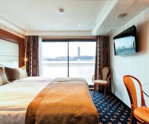 FAIRTOURS HOTELSCHIFF 5* Frankfurt am Main Germany