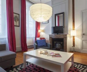 LIKE HOME   BROTTEAUX Lyon France