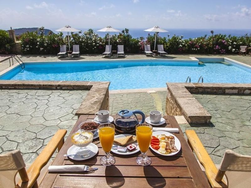 صورة الفندق 8