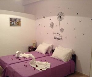 Nikoletta Rooms Parikia Greece