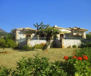 Villa Pefnos Stoupa Greece