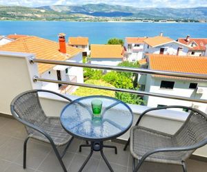 Apartments Sakal Okrug Donji Croatia