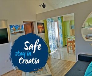 Apartments Bošković Stari Grad Croatia