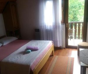 Guest House Milan Plitvice Lakes Croatia